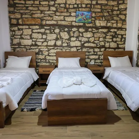 Shpiragu Village Experience Pensjonat *