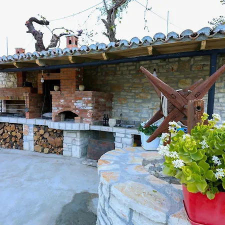 Shpiragu Village Experience * Berat