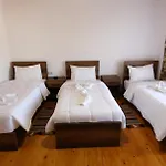 Guest house Shpiragu Village Experience *
