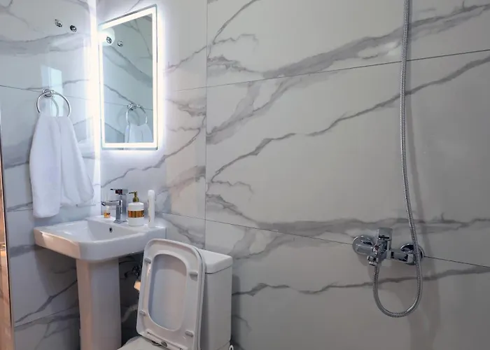 Shpiragu Village Experience Guest house *